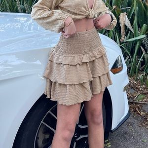 Ruffle skirt